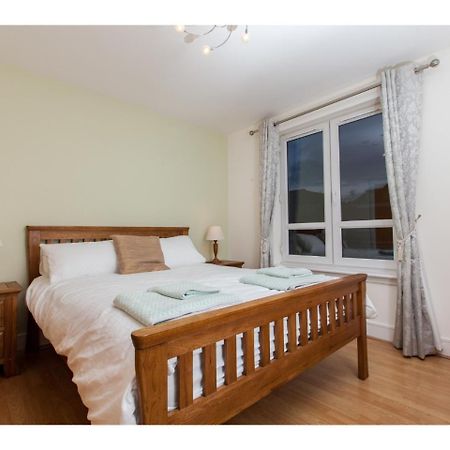 Spacious, Central Apartment エディンバラ エクステリア 写真