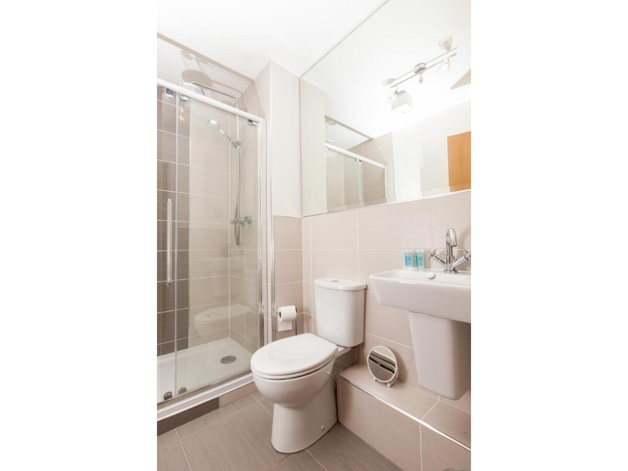 Spacious, Central Apartment エディンバラ エクステリア 写真